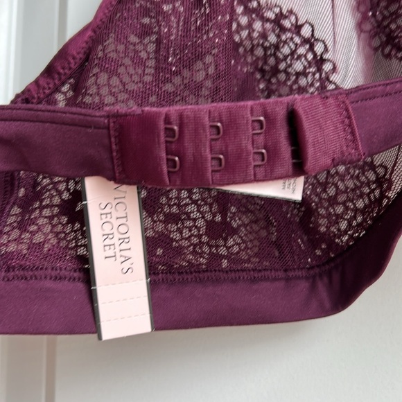 Victoria’s Secret Lace Bralette - plum Purple size large NWT - Picture 5 of 7